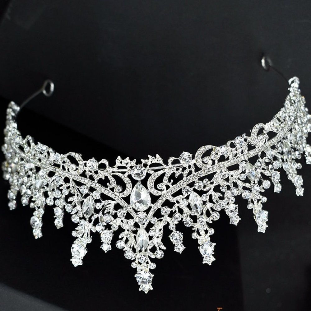 Wedding Tiara in Silver only - Picture 2 of 4